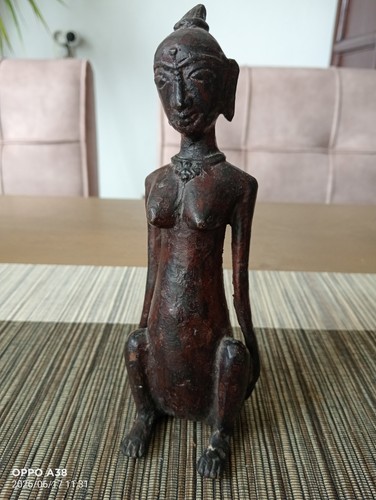 Une figure maternelle - , en