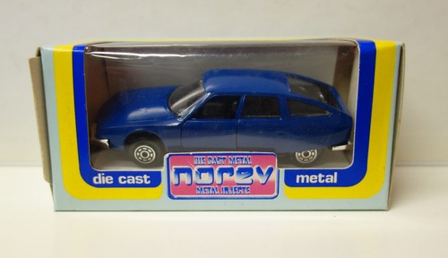 Citroën 2200 métal - cx,