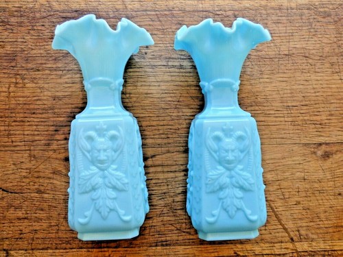 Jolie paire vases en - de,