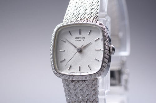 Montre femme vintage - montre,