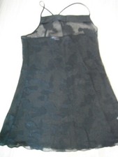  NUISETTE NOIRE VOILAGE  DENTELLE CAP CALIN + STRING NOIR 