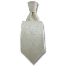 Robert Charles. Cravate