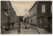 SUIPPES - Marne - CPA 51 -  la rue Chevallot Aubert - enfants Landau