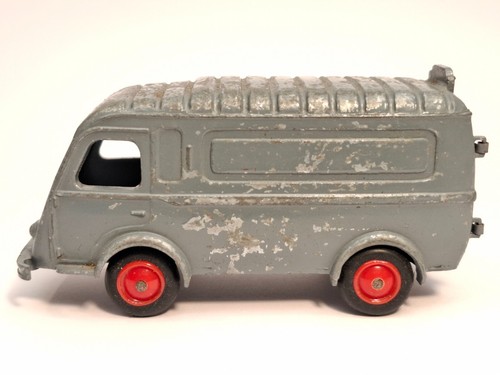 Fourgon miniature renault - ,