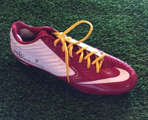 Joe theismann signed cleat - joe,