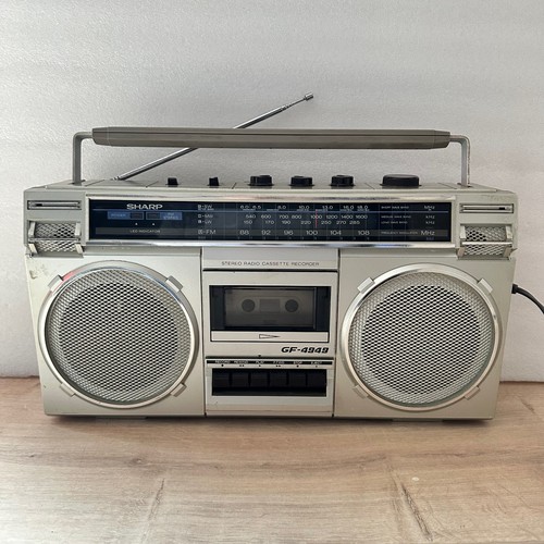 Radio cassette sharp - cassette,