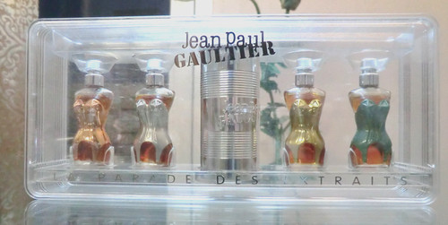 Coffret parade des corsets - parade,