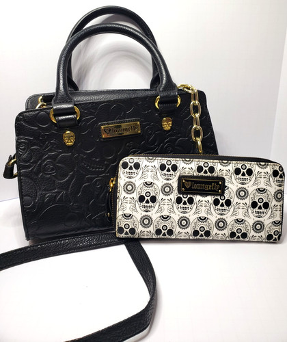 Gothic loungefly black skull - gothic,
