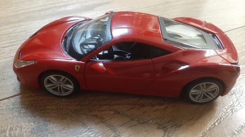 Ferrari 488 gtb bburago - gtb,