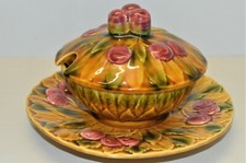 -JOLI POT CONFITURIER avec sa coupelle  CERAMIQUE SARREGUEMINES déco FRUITS XXe