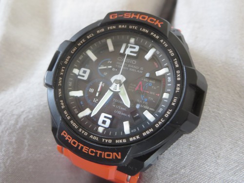 Montre solaire casio - montre,