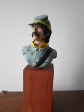 Figurine buste 1 / 10 