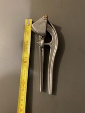 presse ail dénoyauteur