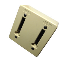 Prise téléphone ancienne