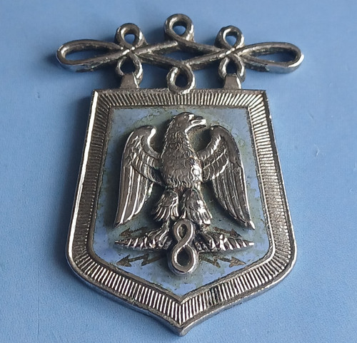 Insigne militaire rh - 8,