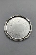 "Plateau en verre en argent