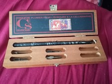 Plumier De Caligraphie
