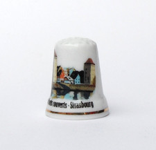 Dé à coudre de collection  porcelaine  les Ponts couverts Strasbourg