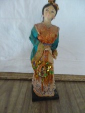 Poupée Japonaise ancienne sur