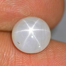 PIERRE PRÉCIEUSE SAPHIR