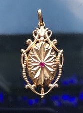 Pendentif Ancien En Or Jaune
