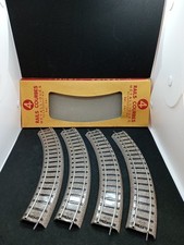 JOUEF, Échelle HO, 4 Rails Courbes en tôle lithographiées ballast , Réf : 561.