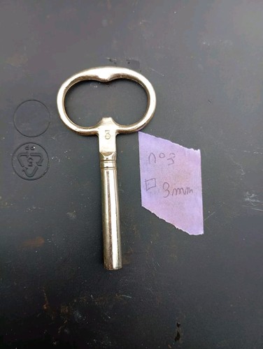 Clé 3mm pièce horloger - clé,
