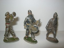 3 X  Quiralu , brancardier 