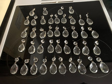 Lot 40  Anciennes Pampilles lustre en Verre ou Cristal goutte 3,8 x 2,4 cm