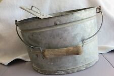 Ancien  seau à vif ou panier