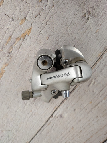 Dérailleur arrière shimano - arrière,