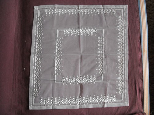 Belle nappe ancienne tulle - ancienne, en