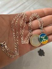 Bijoux kabyles : Médaillon Amazigh avec sa Grande chaîne en argent 925