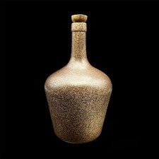 Bouteille en céramique