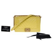 Sac CHANEL Boy en Cuir Jaune -