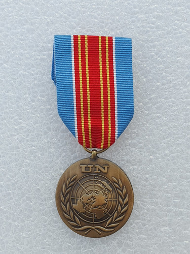 Onu médaille pour service - pour,