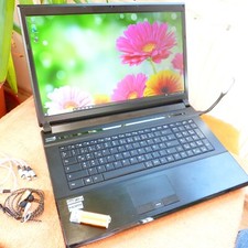 XMG P170 17 pouces FHD l 32 Go