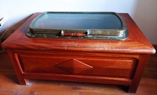 (urgent)(nouveau prix) Coffre en bois, ouverture via un hublot de navire, laiton