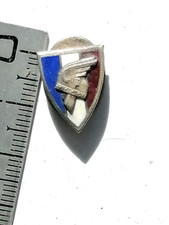 011525 insignes boutonniere LFC Ww2 France Vichy Pétain