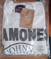TEE SHIRT NEUF  BLANC TAILLE M RAMONES