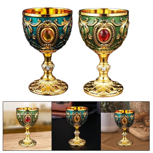 Gobelet médiéval vintage