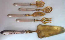 Service à mignardises & pelle