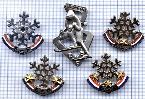 Lot broches médailles esf - broches,