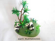 Ref.3241 LA FAMILLE DE PANDAS