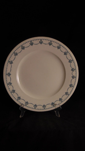 Plat faience de - plat, en
