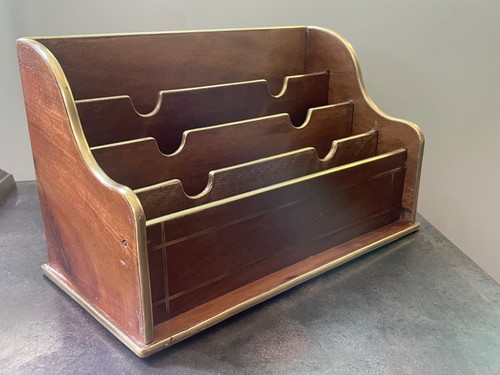 Ancien trieur courrier - trieur,