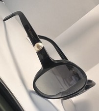 Chanel Black and Pearl