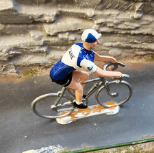 CYCLISTE Salza vintage Gitane  Tour de France miniature 1/32e