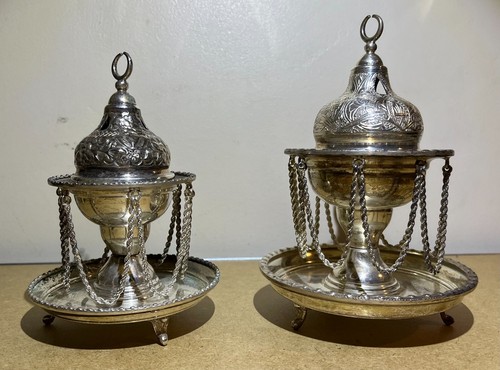 2 Anciens Encensoir Egypte