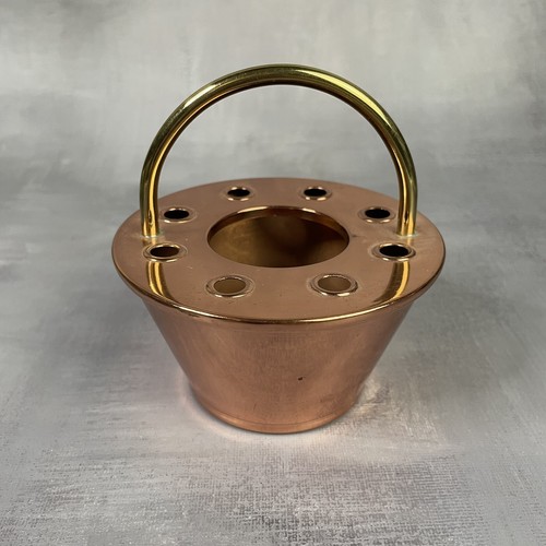 Vase pique fleur - , panier
